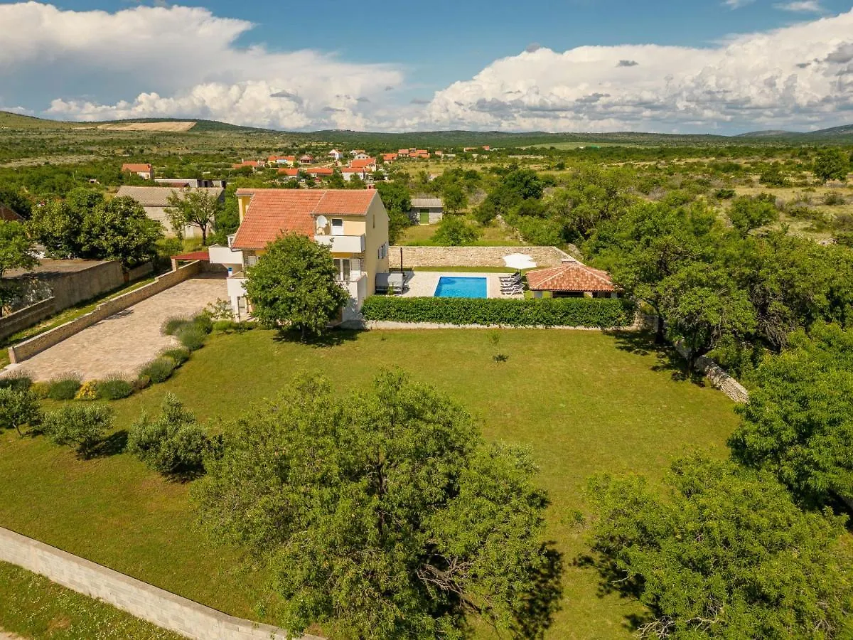 Villa Basil Zadarvillas Benkovac